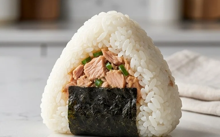 15-min. Easy Japanese Tuna Onigiri